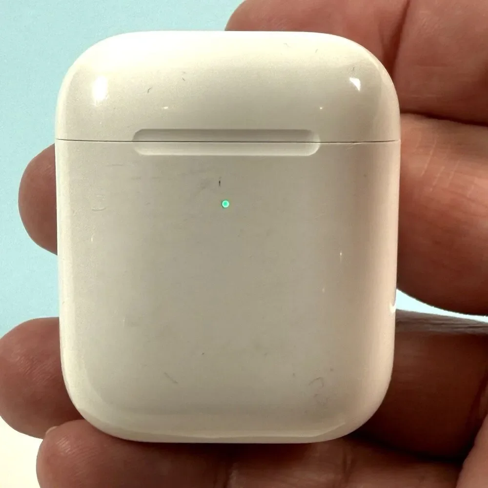 Genuine Apple AirPods Charging Case A1938 – Used, Fully Functional CASE ONLY